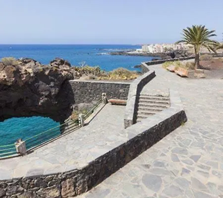 Sea Mountain In Atlantico Costa Del Silencio